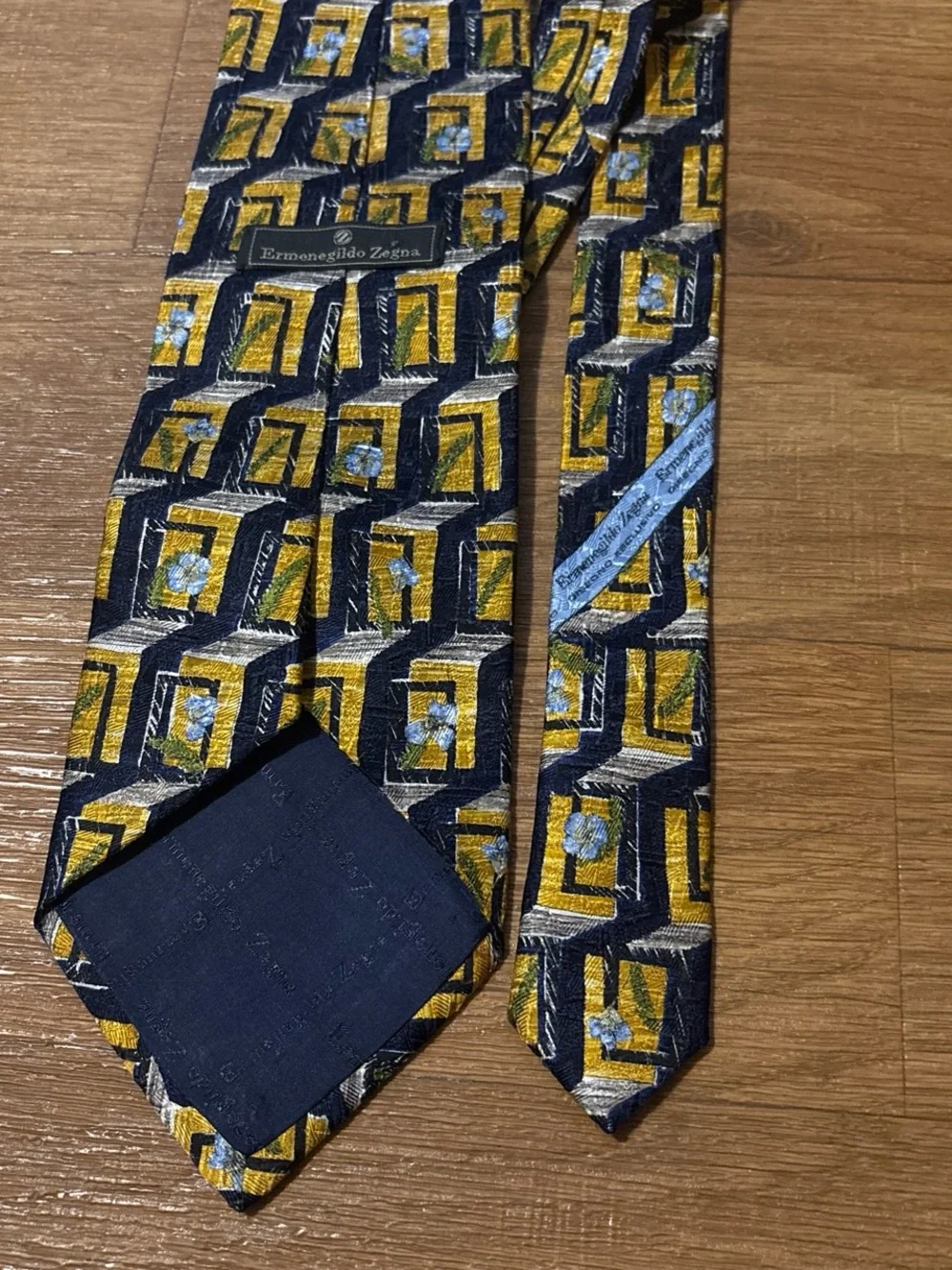 Ermenegildo Zegna beautiful silk